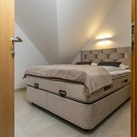 Апартаменты Apartma Pri Hrvatu Бохинь